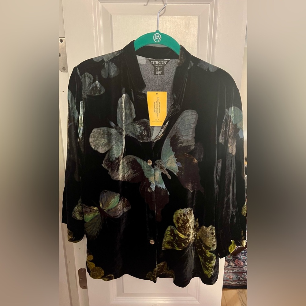 Citron velvet shirt